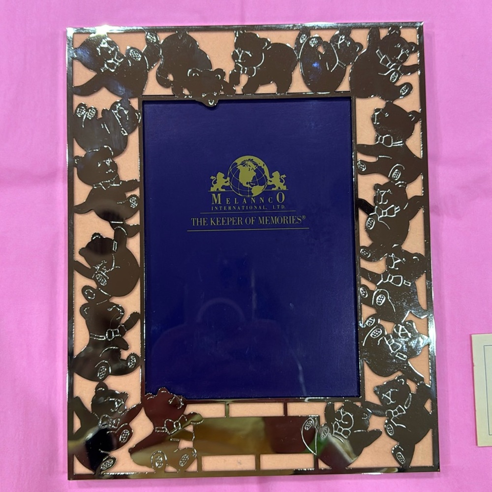 Melannco International Teddy Bear Frame